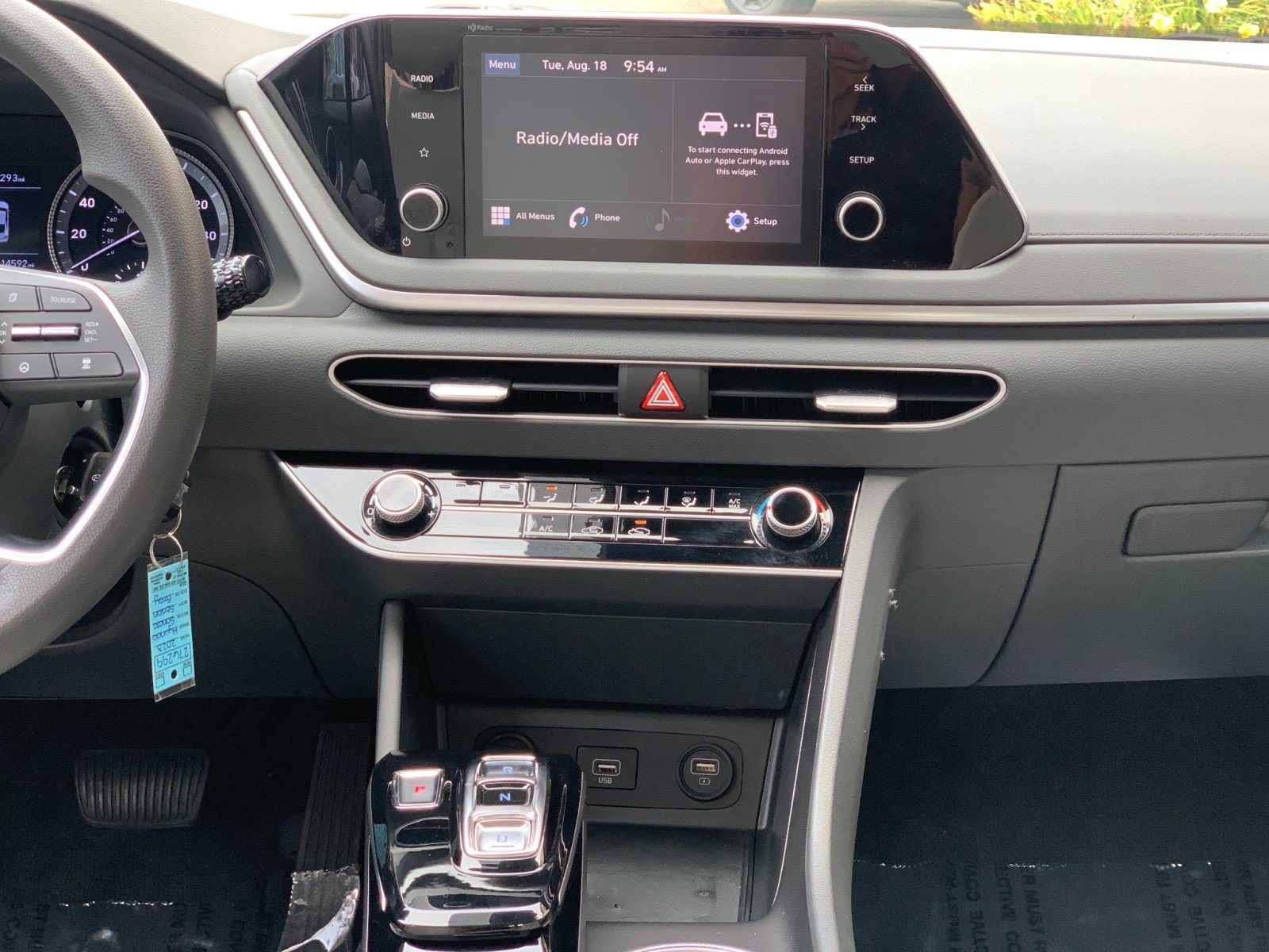Used 2023 Hyundai Sonata SE FWD image 27