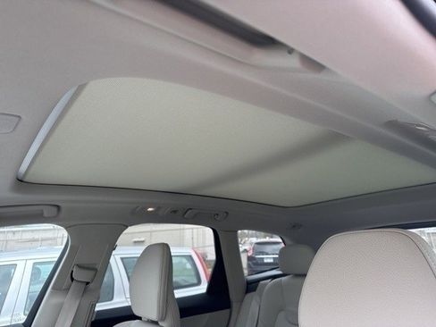 Certified 2024 Volvo XC60 B5 Plus w/ Protection Package Premier image 9