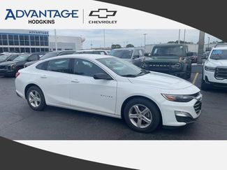 Used 2023 Chevrolet Malibu LS FWD video 1