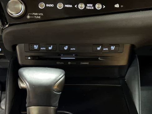 Used 2022 Lexus ES 350 w/ Premium Package FWD image 30