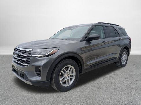 New 2026 Ford Explorer Active image 7