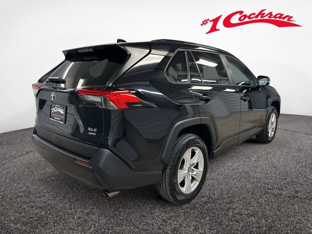 Used 2021 Toyota RAV4 XLE w/ Convenience Package AWD/4WD image 26