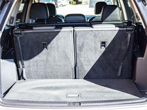 Used 2025 Volkswagen Atlas SE image 5