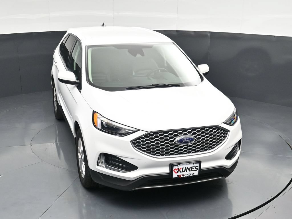 Used 2024 Ford Edge SEL w/ Convenience Package AWD/4WD image 45