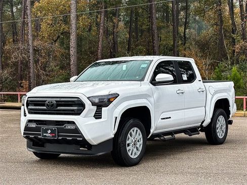 New 2026 Toyota Tacoma SR5 image 4