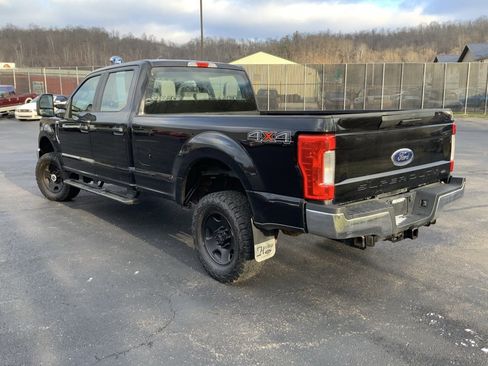 Used 2019 Ford F250 XL w/ Power Equipment Group image 16