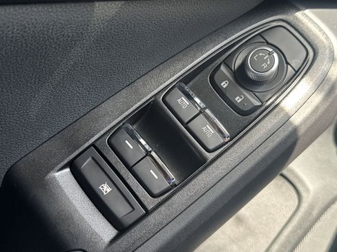 New 2025 Subaru Crosstrek 2.5i Limited w/ Popular Package #3A image 23