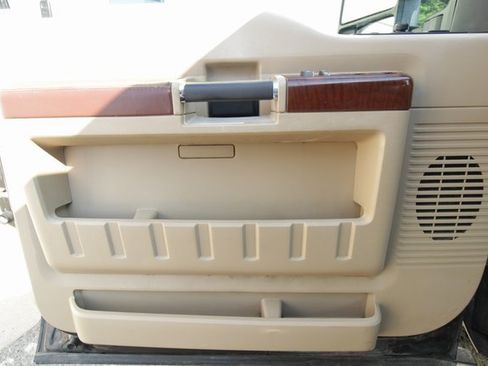 Used 2013 Ford F350 King Ranch w/ King Ranch w/Chrome Pkg image 18