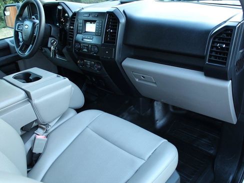 Used 2020 Ford F150 XL w/ Equipment Group 101A Mid RWD image 15