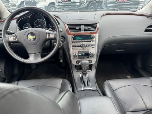 Used 2010 Chevrolet Malibu LTZ image 13