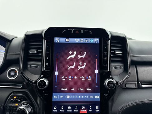 Used 2022 RAM 1500 Limited w/ Body Color Bumper Group AWD/4WD image 23