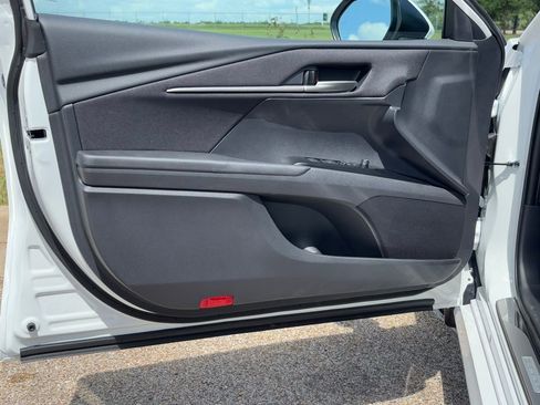 Used 2026 Toyota Camry LE image 24