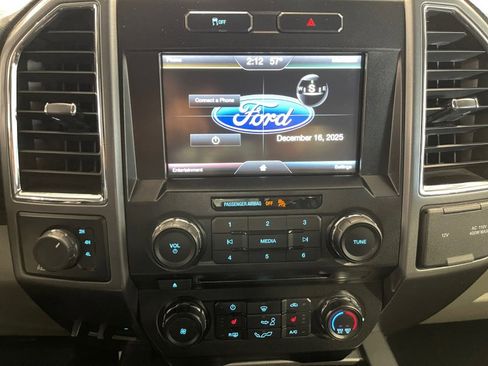 Used 2015 Ford F150 XLT w/ Equipment Group 302A Luxury image 11