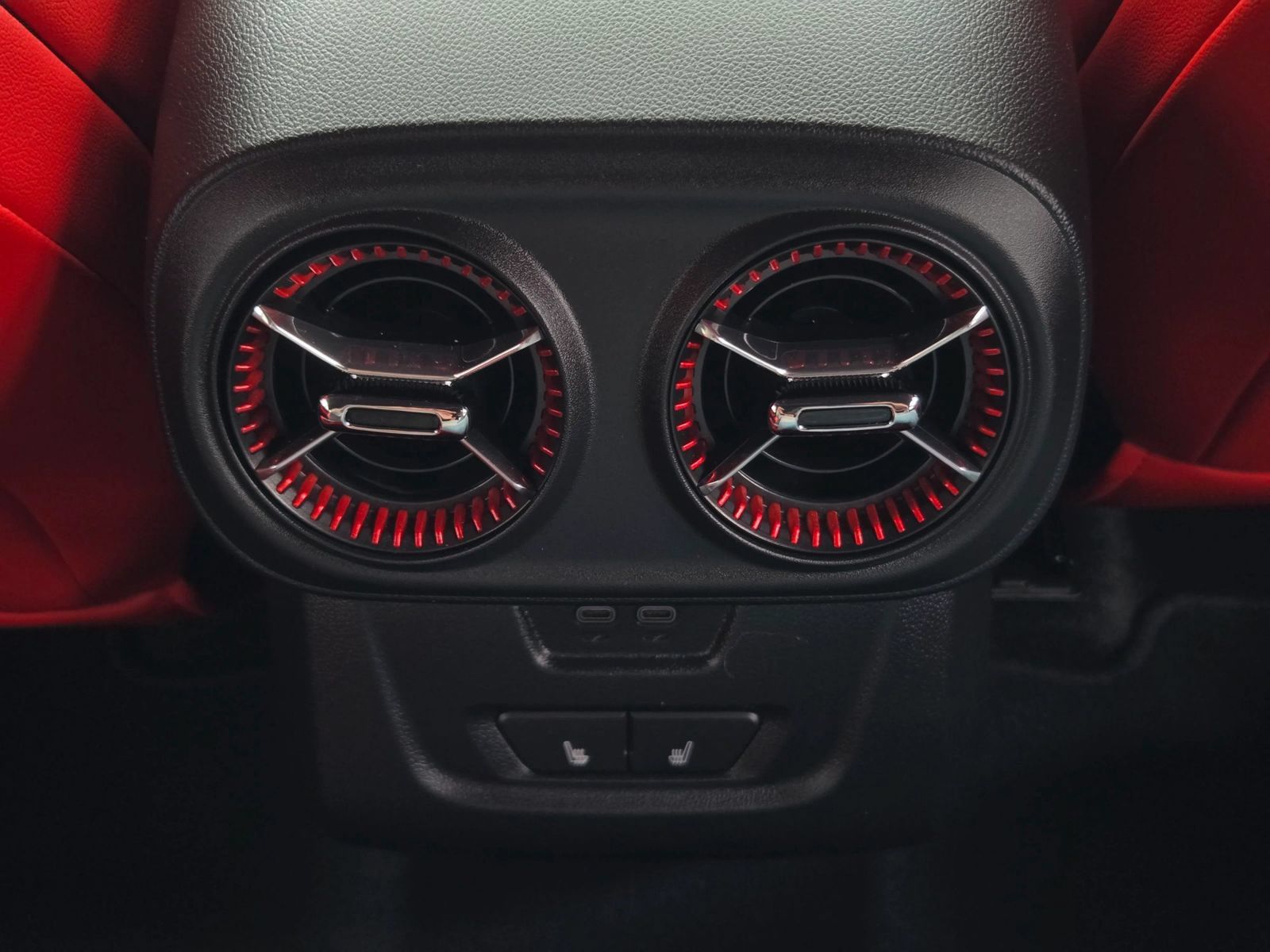 Used 2024 Chevrolet Blazer EV RS RWD image 32