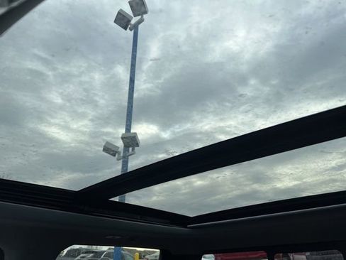 New 2026 Ford F250 Lariat w/ Lariat Ultimate Package image 38