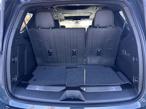 Used 2025 Chevrolet Tahoe RST w/ Advanced Technology Package image 27