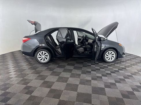Used 2017 Toyota Corolla LE w/ Carpet Mat Package (TMS) FWD image 16