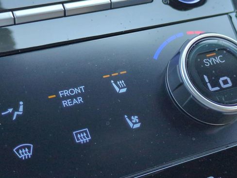 New 2026 Hyundai Santa Fe Limited FWD image 30