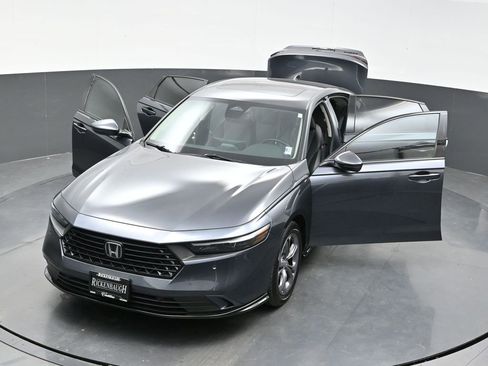 Used 2025 Honda Accord EX-L image 35