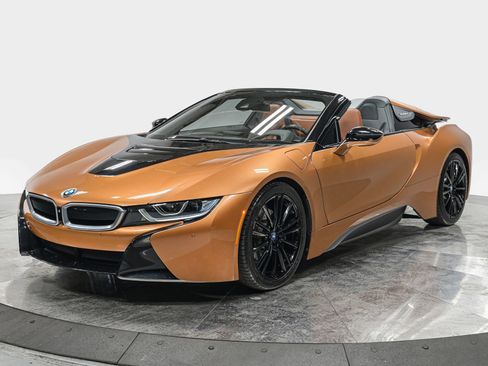 Used 2019 BMW i8 Base image 1