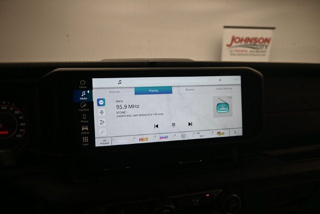 Used 2024 Jeep Wrangler Unlimited Rubicon AWD/4WD image 24