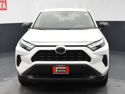 Used 2024 Toyota RAV4 LE image 7