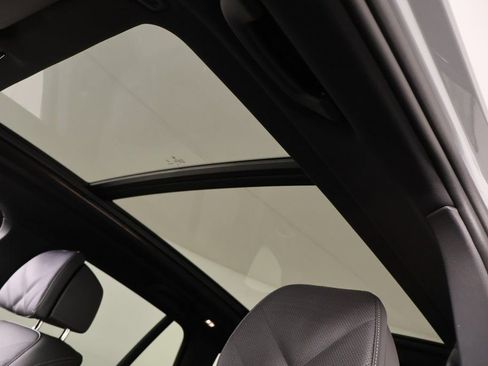 New 2026 BMW X5 M60i w/ Climate Comfort Package image 16