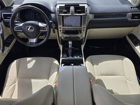 Used 2020 Lexus GX 460 Premium AWD/4WD image 12
