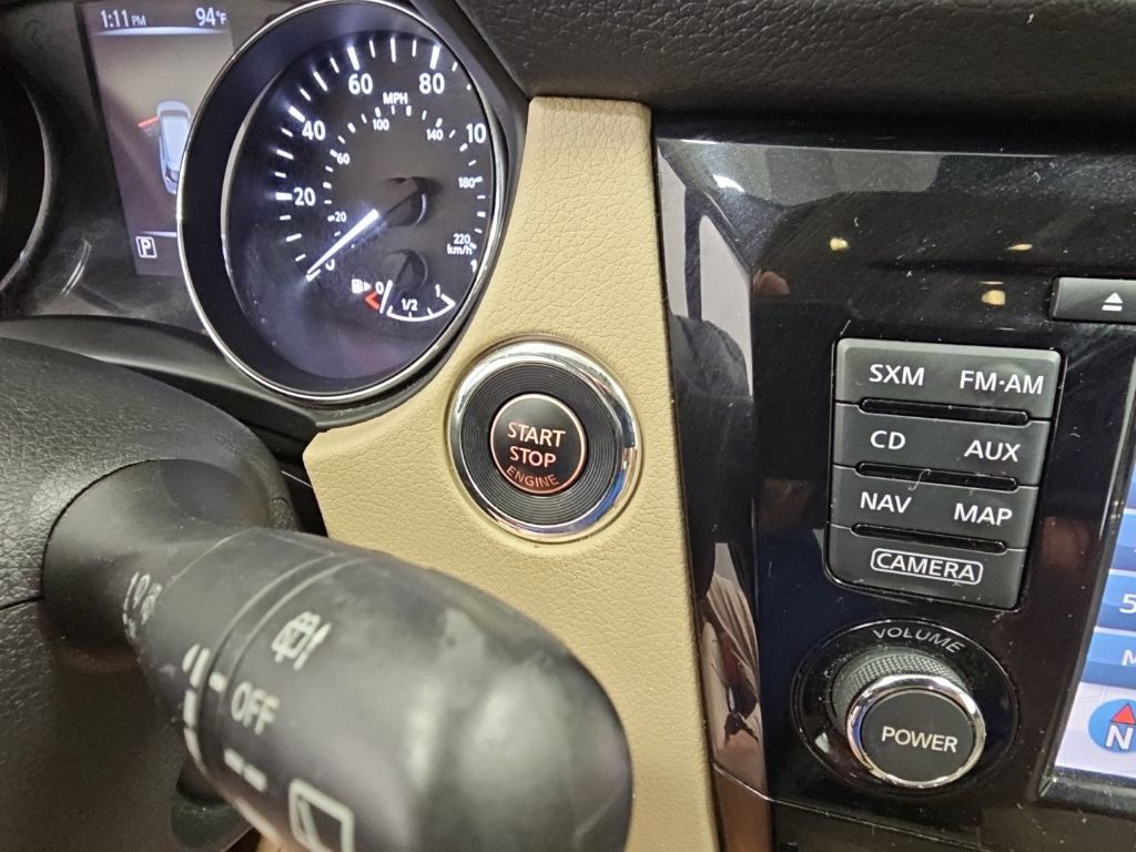 Used 2017 Nissan Rogue SL w/ SL Premium Package FWD image 25