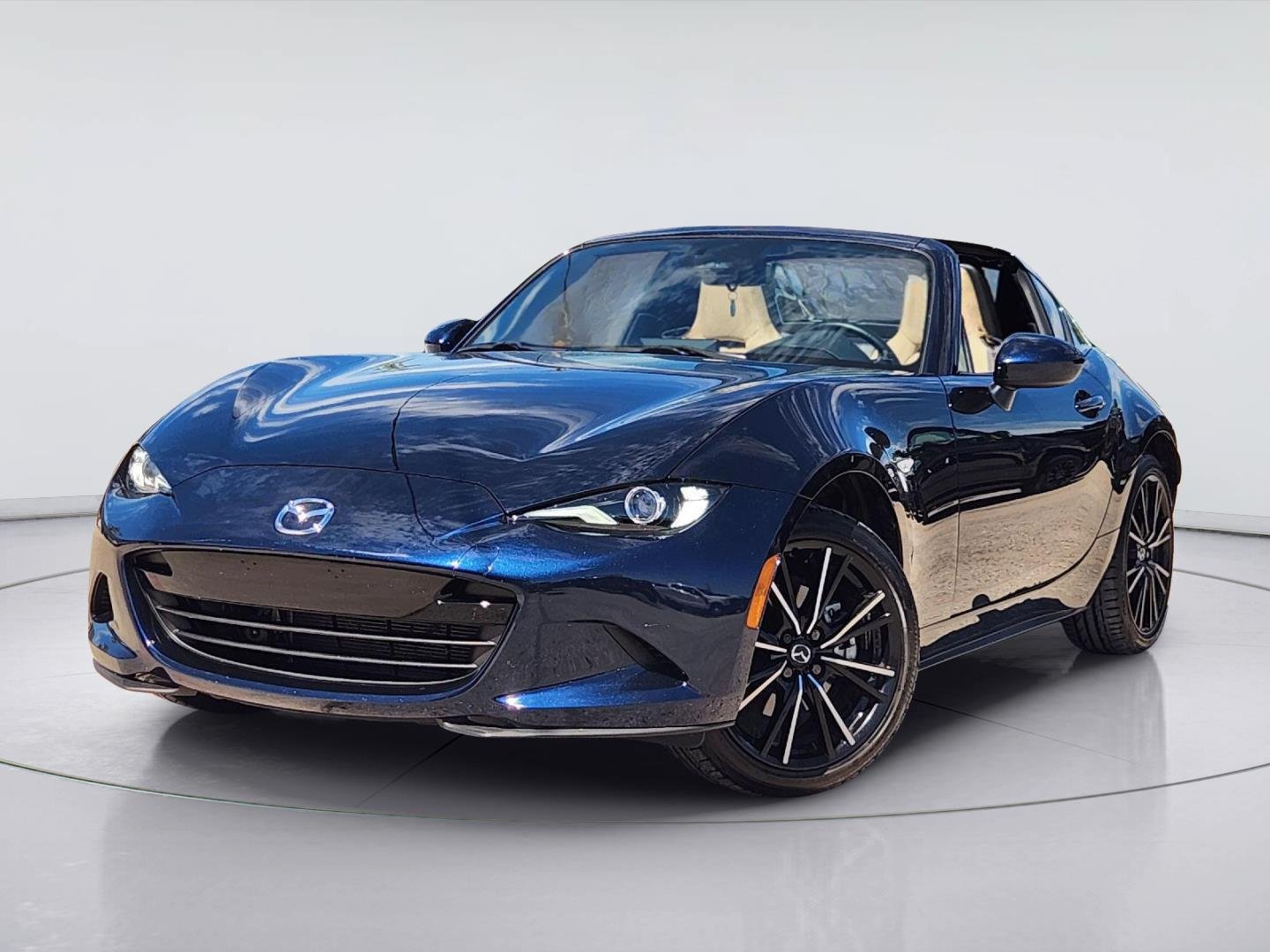 Used 2025 MAZDA MX-5 Miata RF Grand Touring RWD image 1