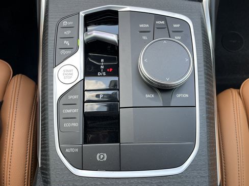 New 2026 BMW 230i Coupe w/ Convenience Package image 12