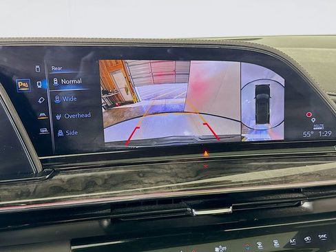 Used 2023 Cadillac Escalade ESV Premium Luxury image 43