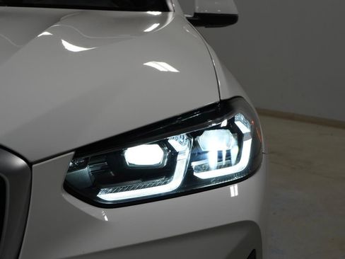 Used 2023 BMW X3 xDrive30i w/ Convenience Package AWD/4WD image 31