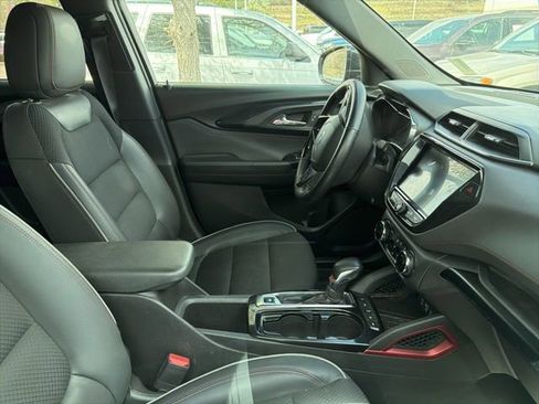 Used 2023 Chevrolet TrailBlazer RS w/ Convenience Package AWD/4WD image 5