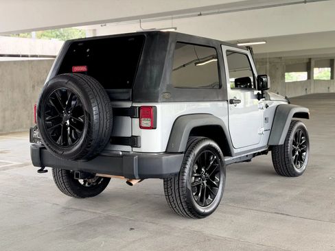 Used 2014 Jeep Wrangler Sport w/ Connectivity Group AWD/4WD image 5