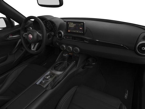 Used 2017 FIAT 124 Spider Lusso image 43