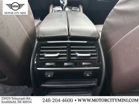 Used 2018 BMW M550i xDrive w/ Driving Assistance Package AWD/4WD image 17