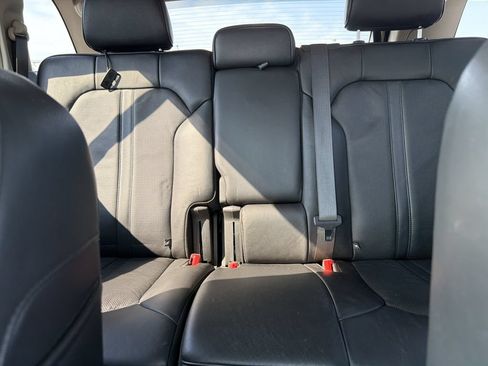 Used 2014 Lincoln MKX AWD w/ Equipment Group 102A image 19