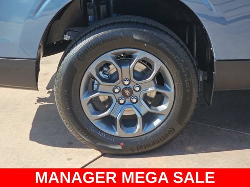 New 2026 Ford Maverick XLT w/ XLT Luxury Package FWD image 37