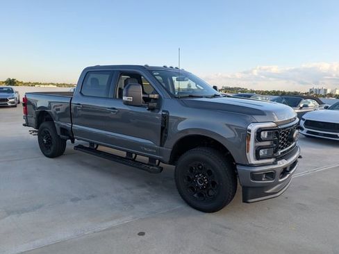 New 2026 Ford F250 XLT w/ XLT Premium Package AWD/4WD image 2