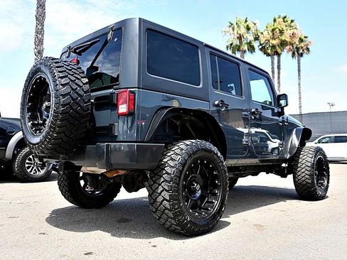 Used 2016 Jeep Wrangler Unlimited Sport w/ Quick Order Package 24S AWD/4WD image 7