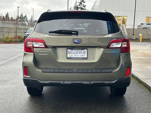 Used 2017 Subaru Outback 2.5i Touring w/ Popular Package #5A image 4