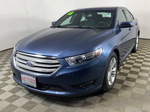 Used 2018 Ford Taurus SEL FWD image 8