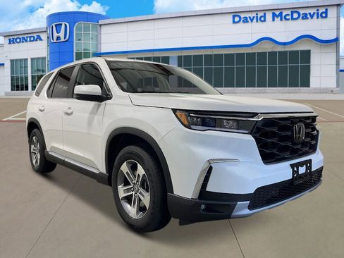 New 2025 Honda Pilot EX-L image 10