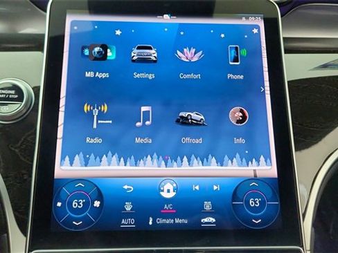 Used 2024 Mercedes-Benz GLC 300 GLC 300 w/ AMG Line image 47