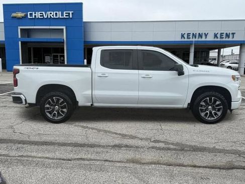 Used 2022 Chevrolet Silverado 1500 RST w/ Protection Package AWD/4WD image 3