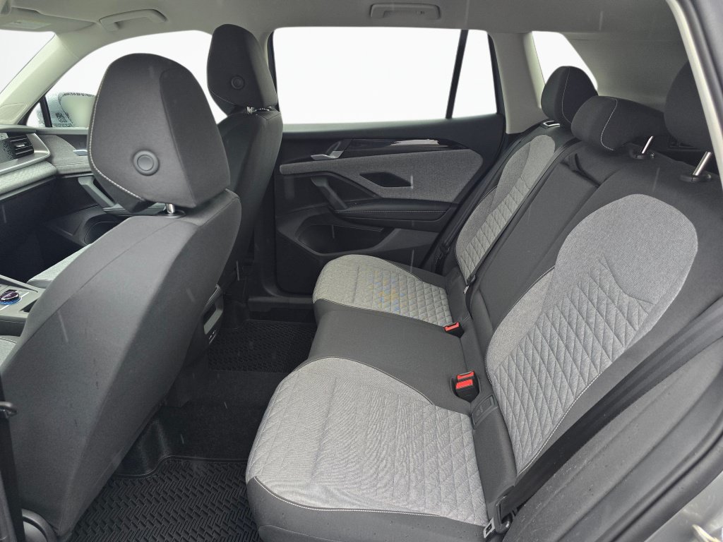New 2026 Volkswagen Tiguan S AWD/4WD image 36