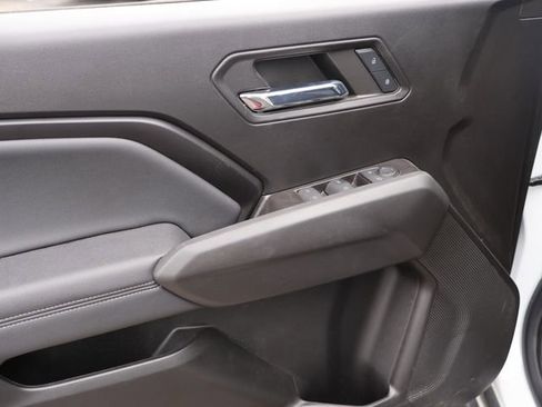 Used 2024 Chevrolet Colorado LT w/ LT Convenience Package III AWD/4WD image 17