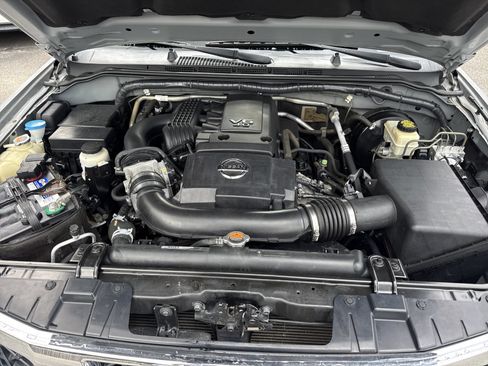 Used 2018 Nissan Frontier SV RWD image 27