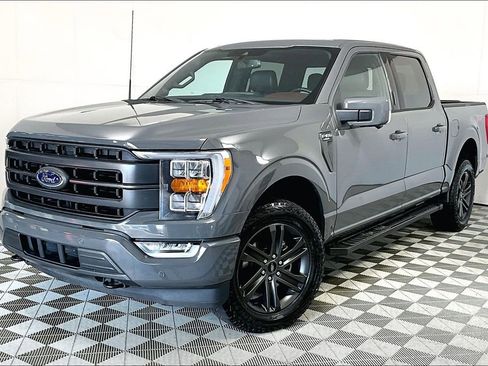 Used 2021 Ford F150 Lariat image 2